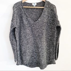 Old Navy Gray Pullover Sweater Large Long Sleeve.